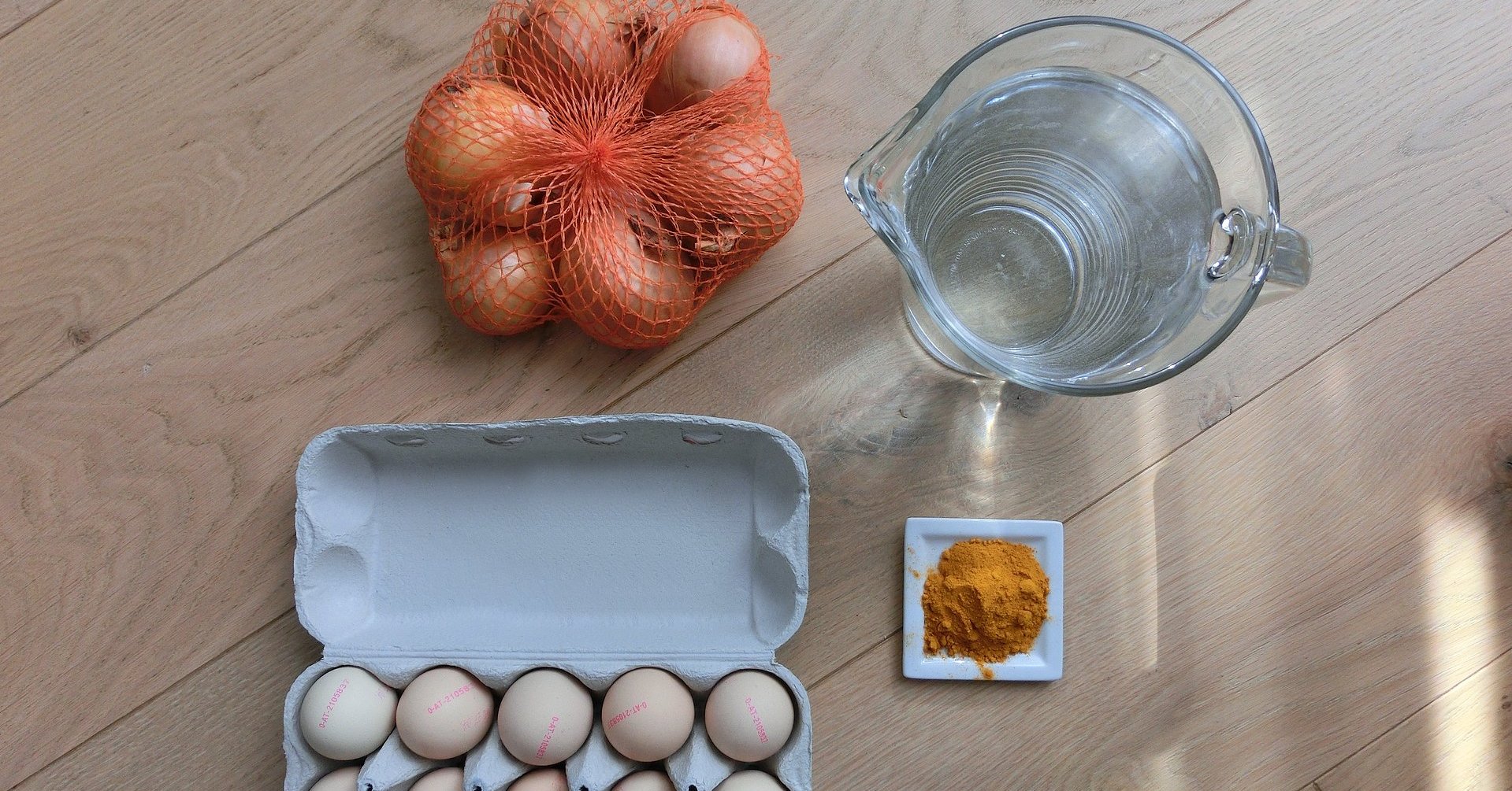 Ostereier natürlich färben